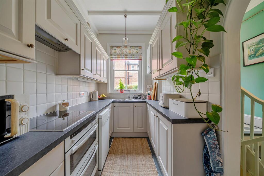 Apartment in Shrewsbury, Kingsland - View 3