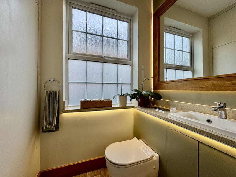 House in Glory Mill - Stunning Townhouse, Wooburn - More