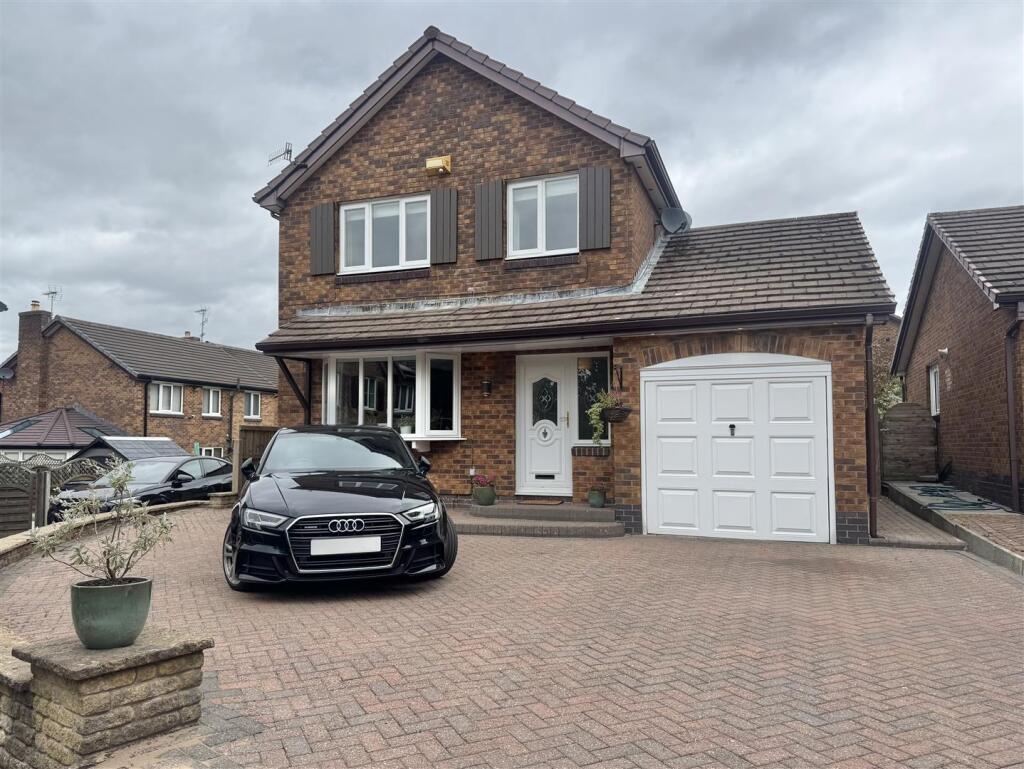 Main image of property: Gloucester Way, Glossop