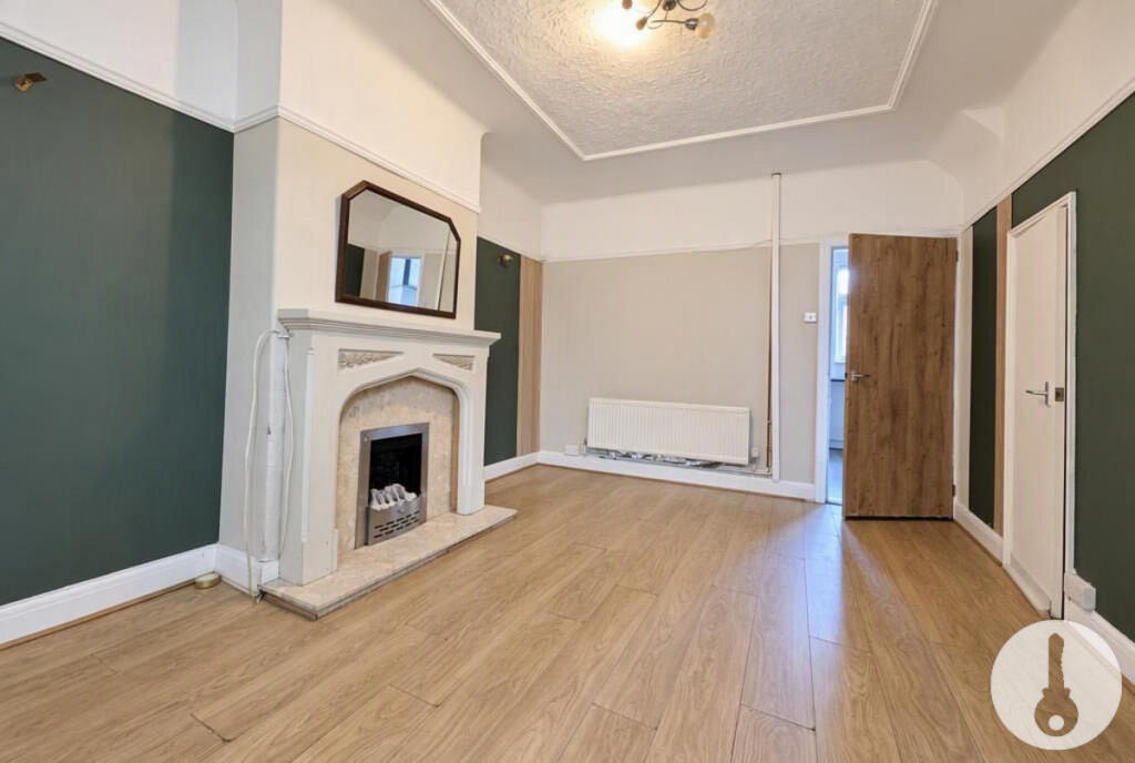 House in Sefton, Ford - View 4