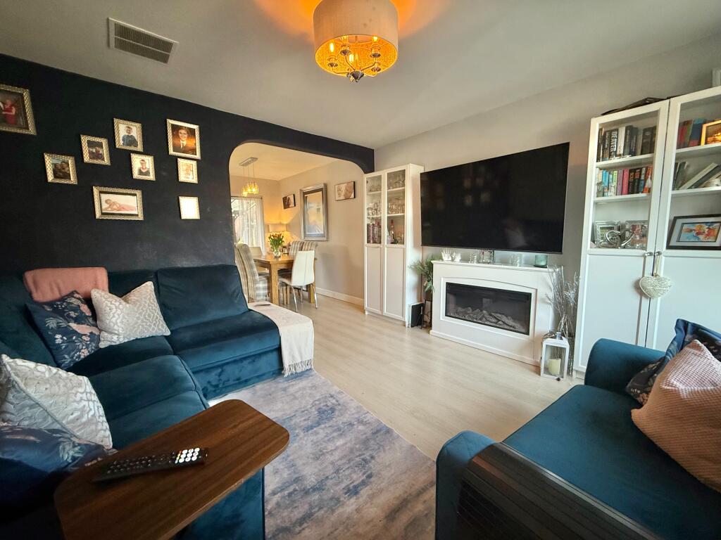 House in Lincoln, Lincolnshire - View 2