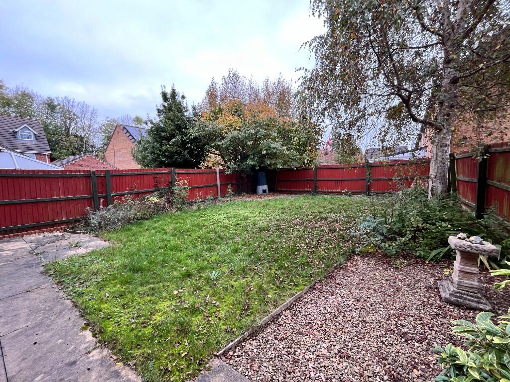 1 bedroom house share for rent
