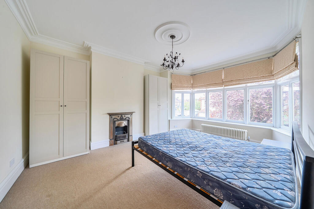 House in London - More