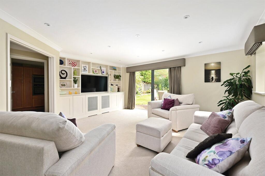 House in Guildford, Shawfield, Ash - View 5