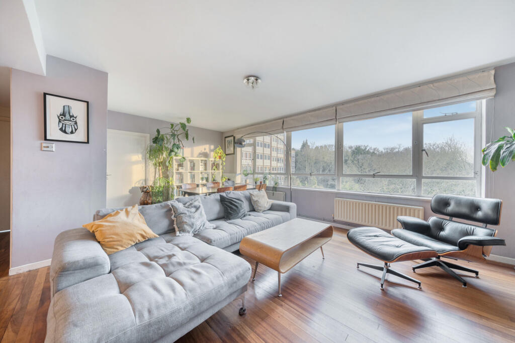 Main image of property: Lymer Avenue, London