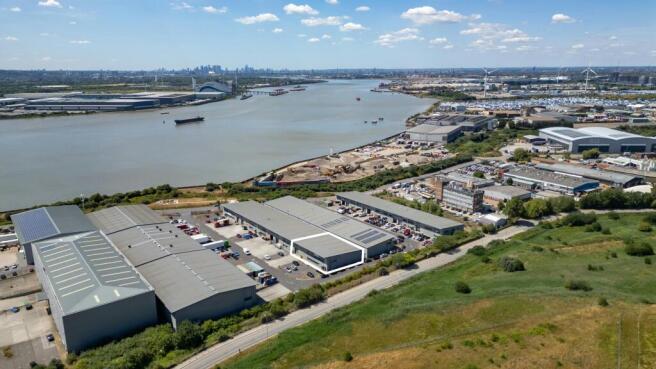 05Unit_14_Easter_Industrial_Park_RM13.jpg