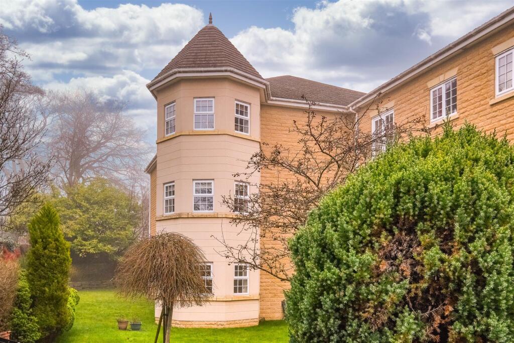 Main image of property: Cedar House, Oakwood Gardens, Halifax