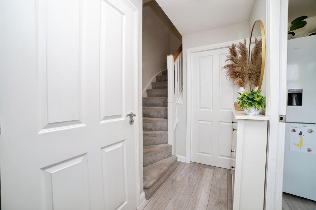 Moonbeam Way, Mansfield, Nottinghamshire, NG18 - View 6