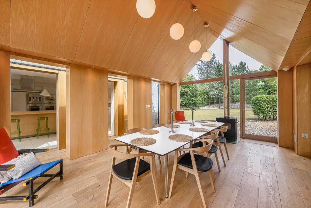 House in Hambleden, Buckinghamshire - More