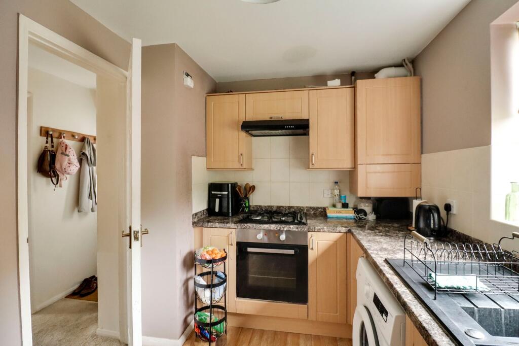 House in Huntingdonshire, Eaton Socon, St Neots - More