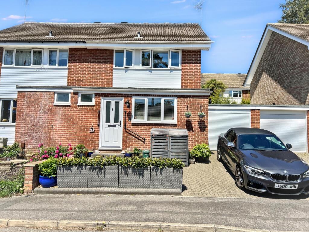 4-bed semi-detached on Ancastle Green, Henley-on-Thames, Oxfordshire, £655,000