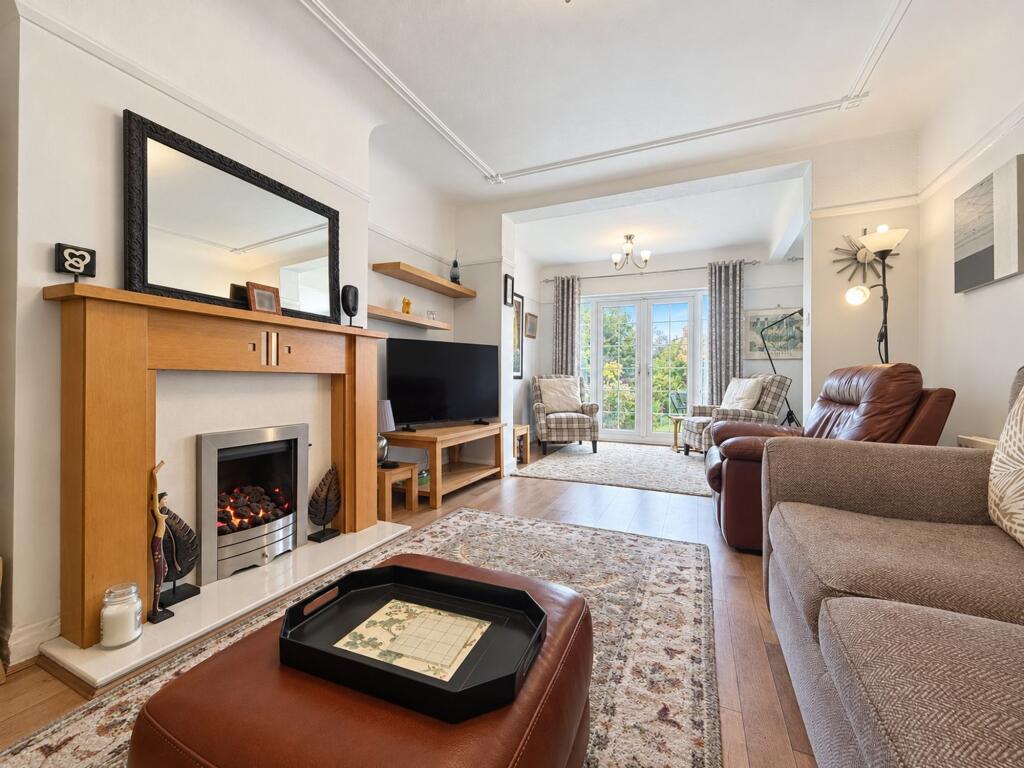 House in Prenton, Larchwood - View 2
