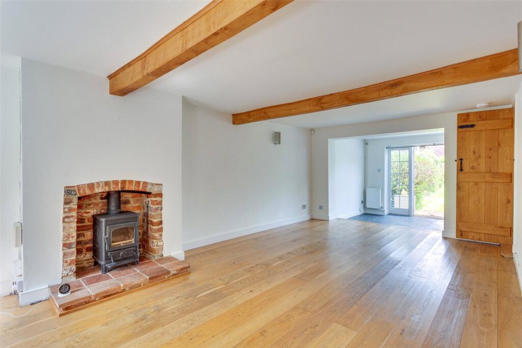 Folly Cottages, Frieth, Buckinghamshire, RG9 - View 3
