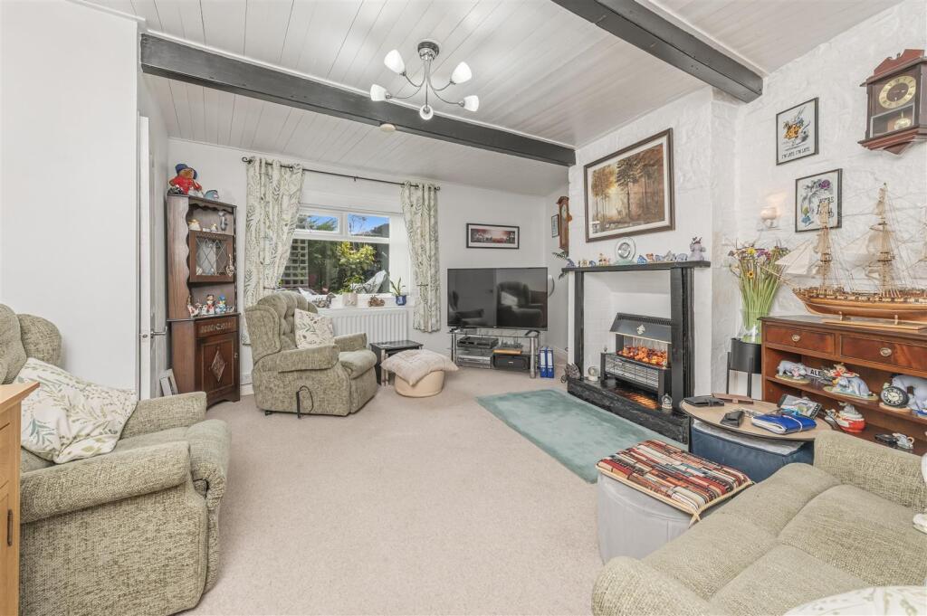 Main image of property: Stretchgate Lane, Halifax