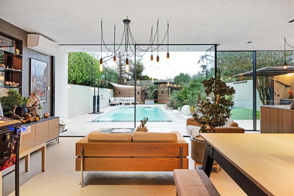 Main image of property: Burntwood Lane, Caterham