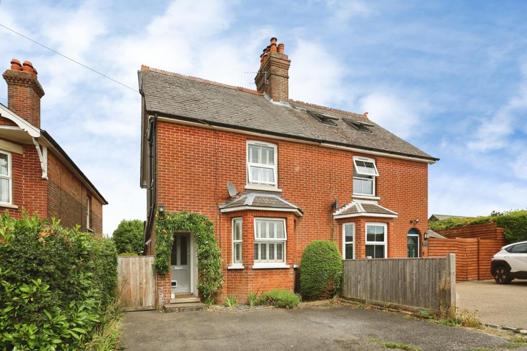 Main image of property: Vale View Road, Heathfield, East Sussex, United Kingdom, TN21