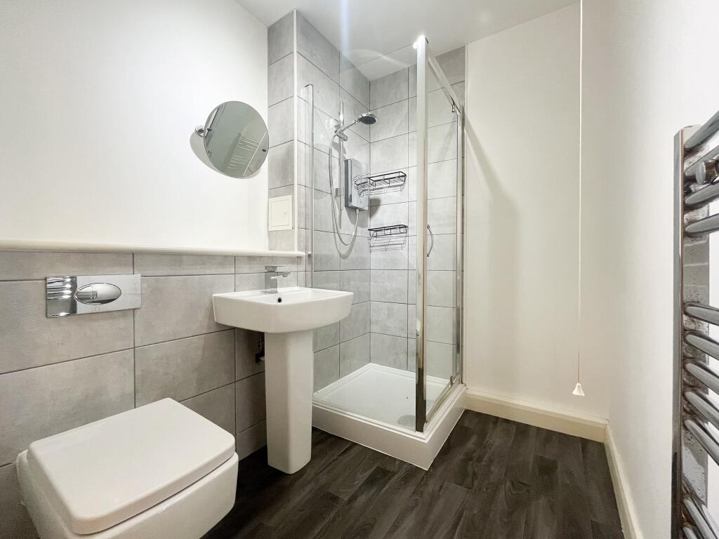 Apartment in Leeds - View 4
