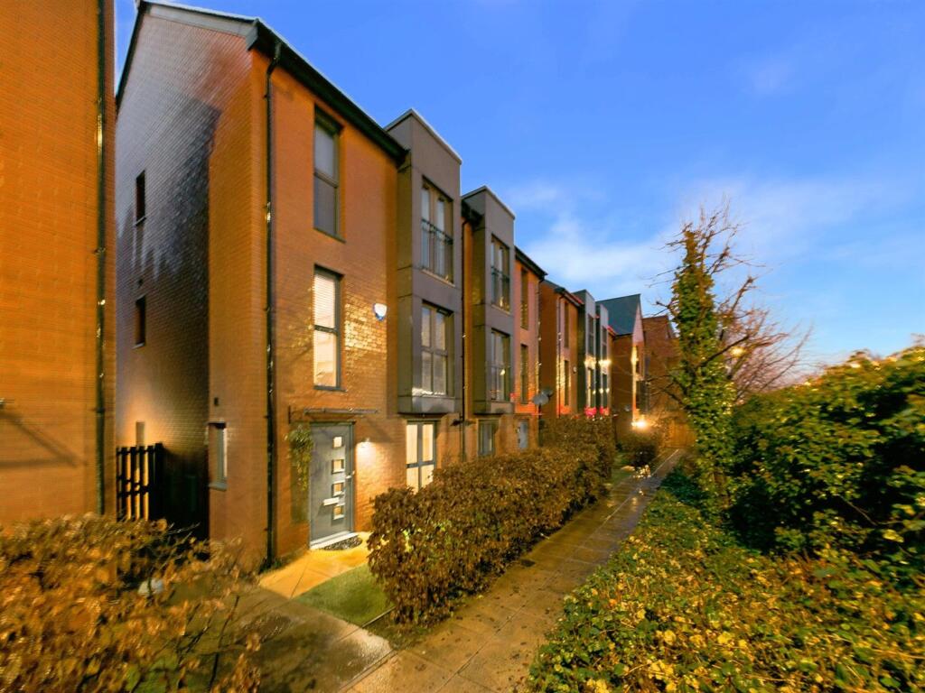 Main image of property: William Wailes Walk, Low Fell, Gateshead