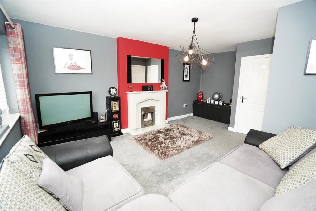 Hambleden Close, Ladybridge, Bolton photo 5