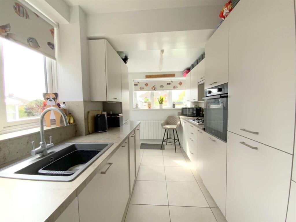 House in Doncaster - View 4