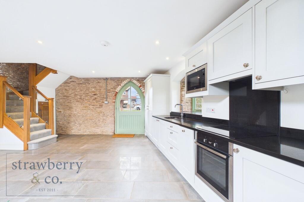 Main image of property: Beckspool Road, Frenchay, BS16