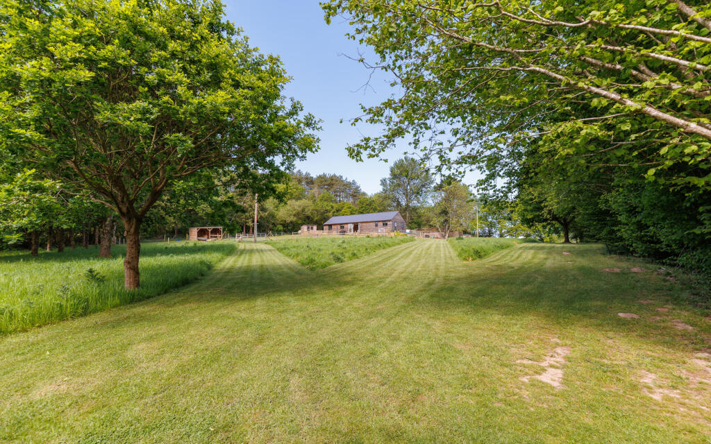 House in Arreton, Downend