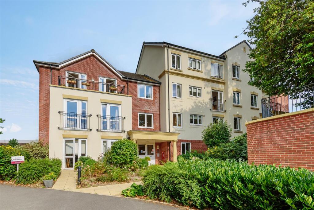 2-bed other on Holyshute Lodge, Honiton, £210,000