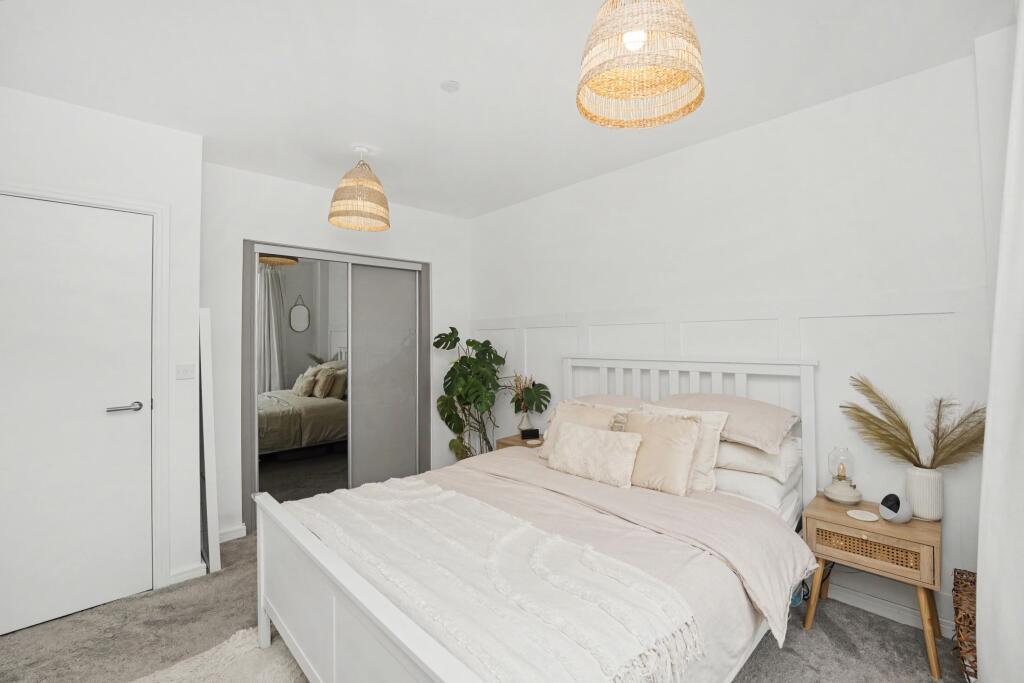 Apartment in London - View 6