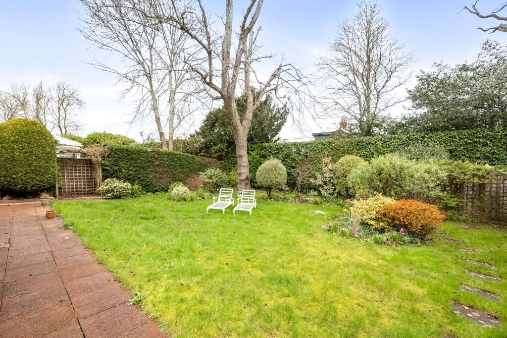 Hatchlands, Cuckfield, RH17 photo 4