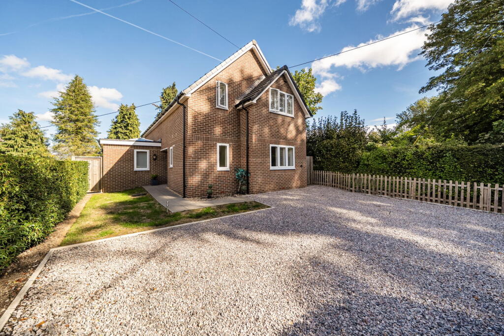 House in Basingstoke and Deane, Basingstoke