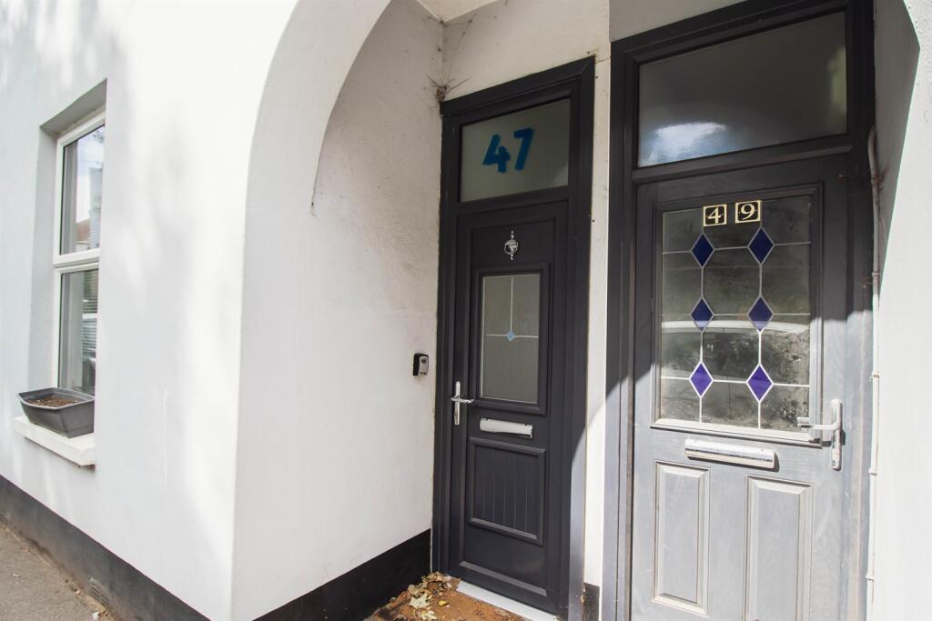House in Brighton - View 2