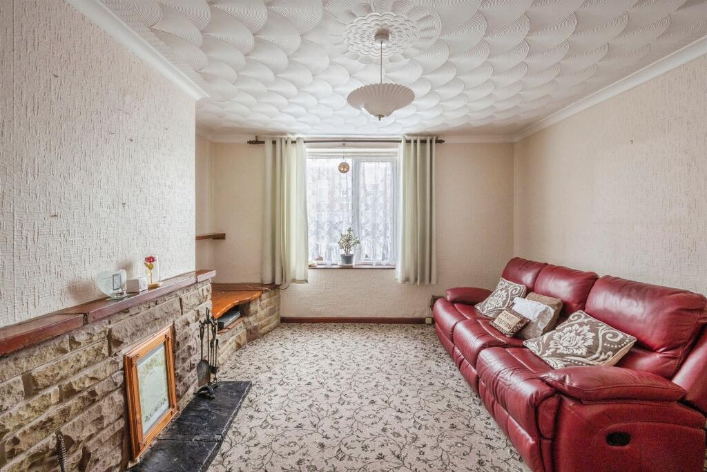 House in Sheffield - More