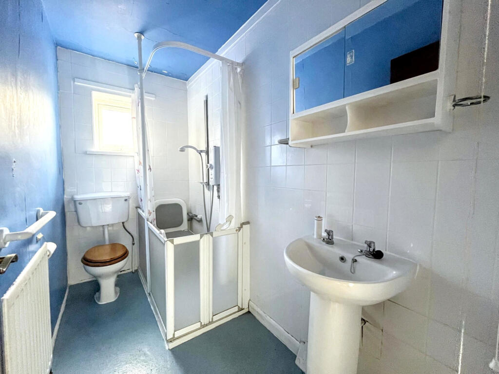 House in Newcastle upon Tyne - More