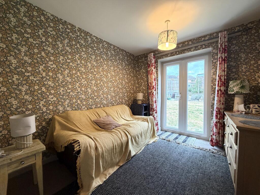 Apartment in Swindon - View 2