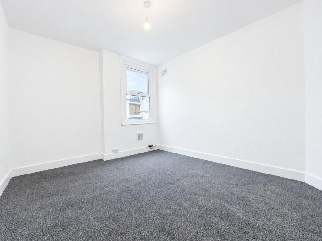 Apartment in Margate, Westbrook - More