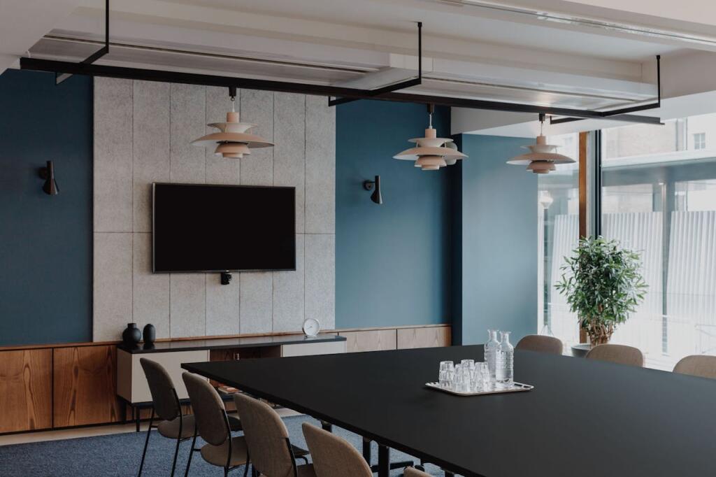 Meeting Rooms.jpg