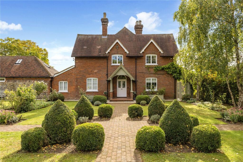 Additional image 49 of Rabley Heath Road, Welwyn, Hertfordshire, AL6
