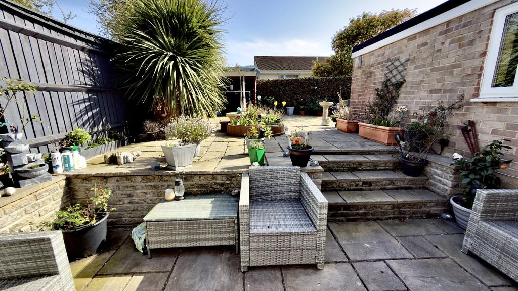 Elmhurst Road, Hutton, Weston-super-Mare photo 2