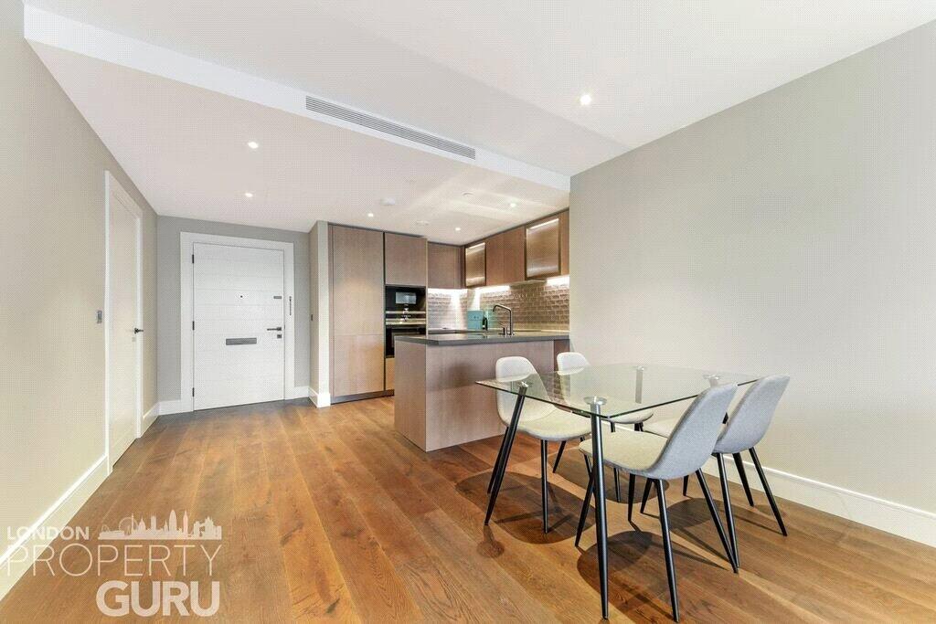 Apartment in London - More