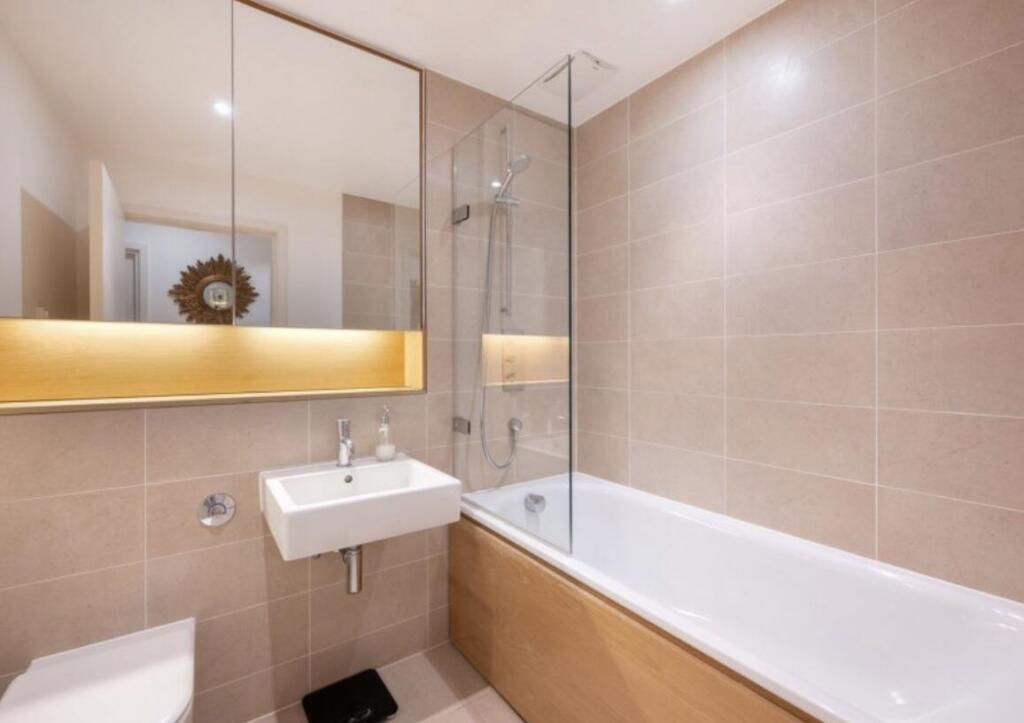 Apartment in London - View 4