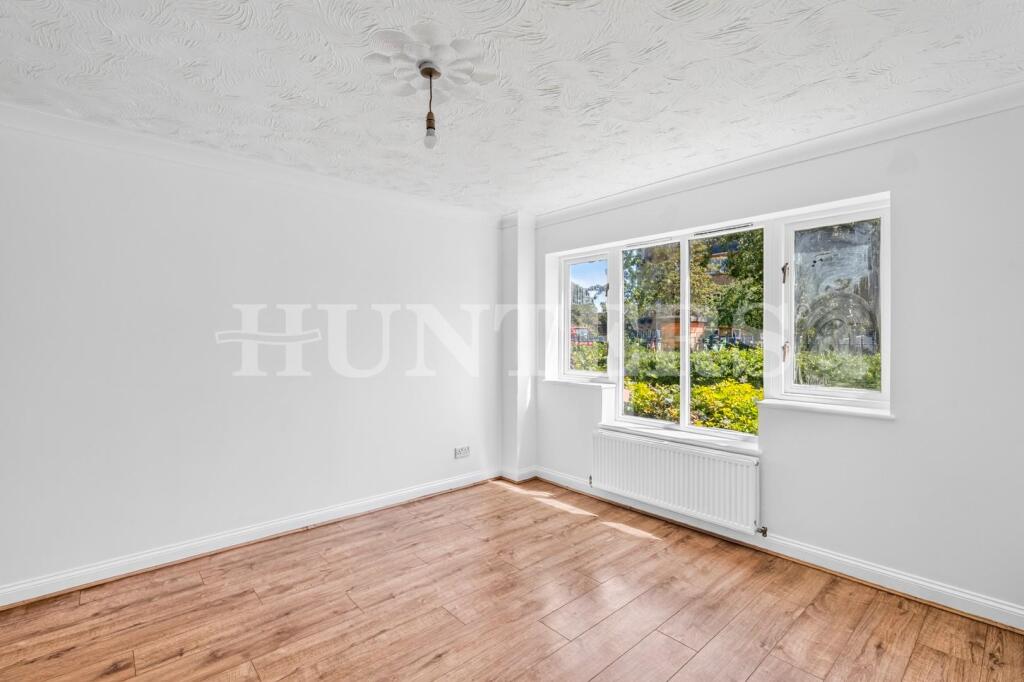 Main image of property: Myddleton Avenue, London, N4