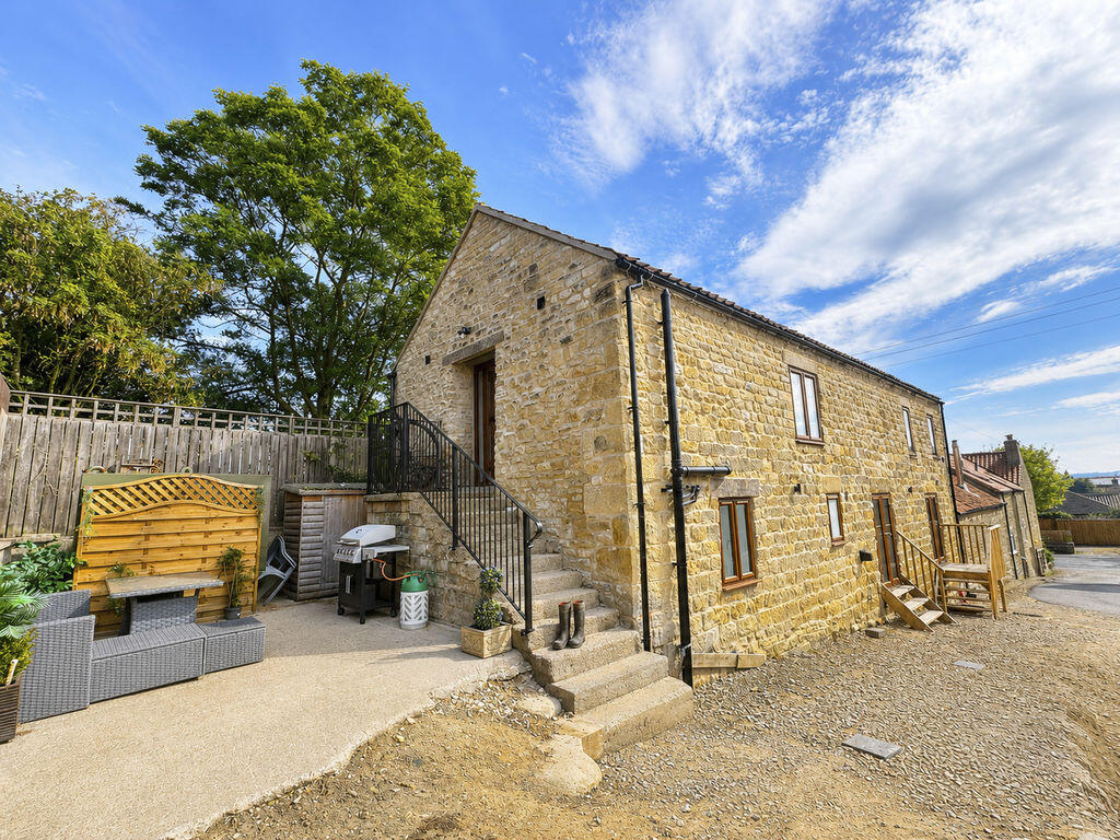 House in York - View 2