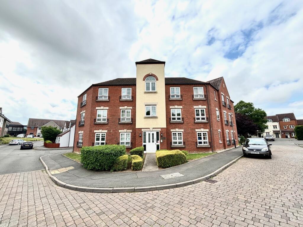 Main image of property: Corelli Close, Stratford Upon Avon, CV37 9PU