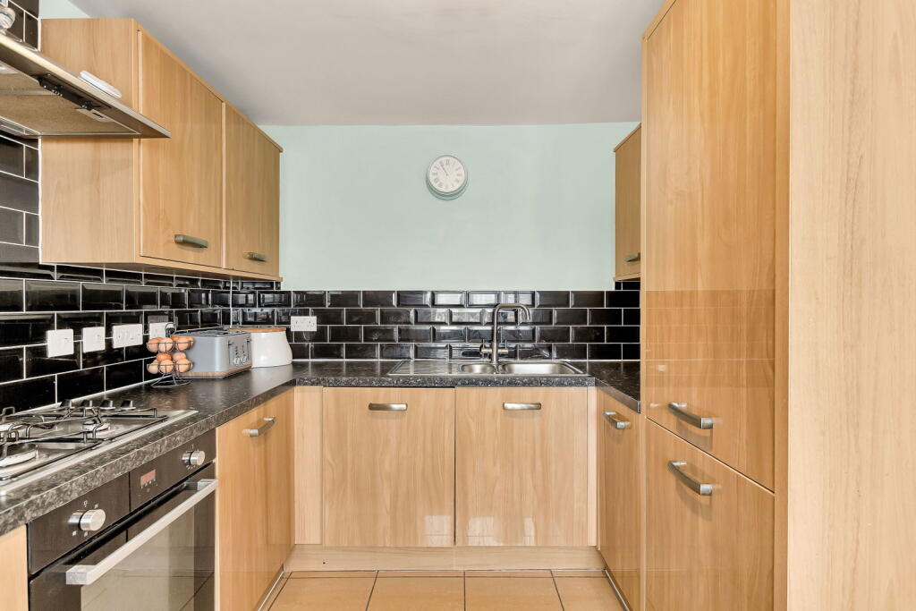 House in Milton Keynes - View 4