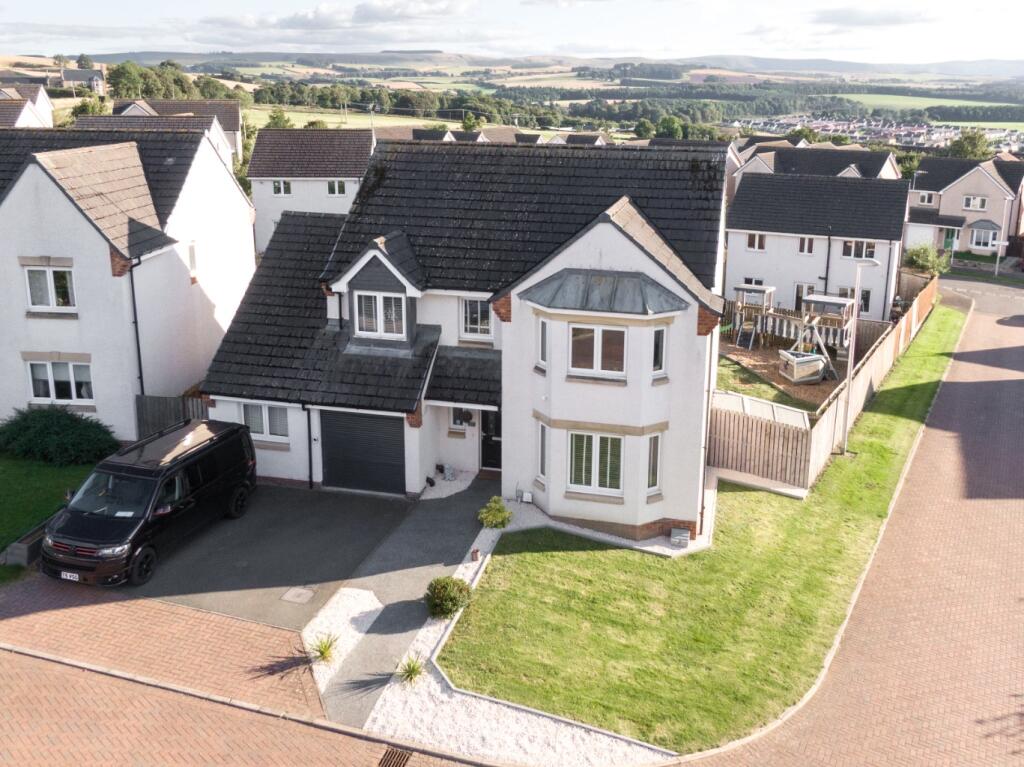 Main image of property: 27 South Quarry Mews, Gorebridge, EH23 4GW