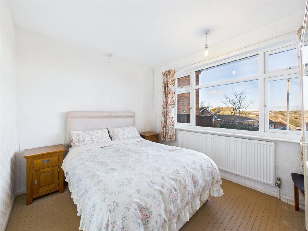 Garnett Avenue, Heanor, Derbyshire, DE75 photo 2