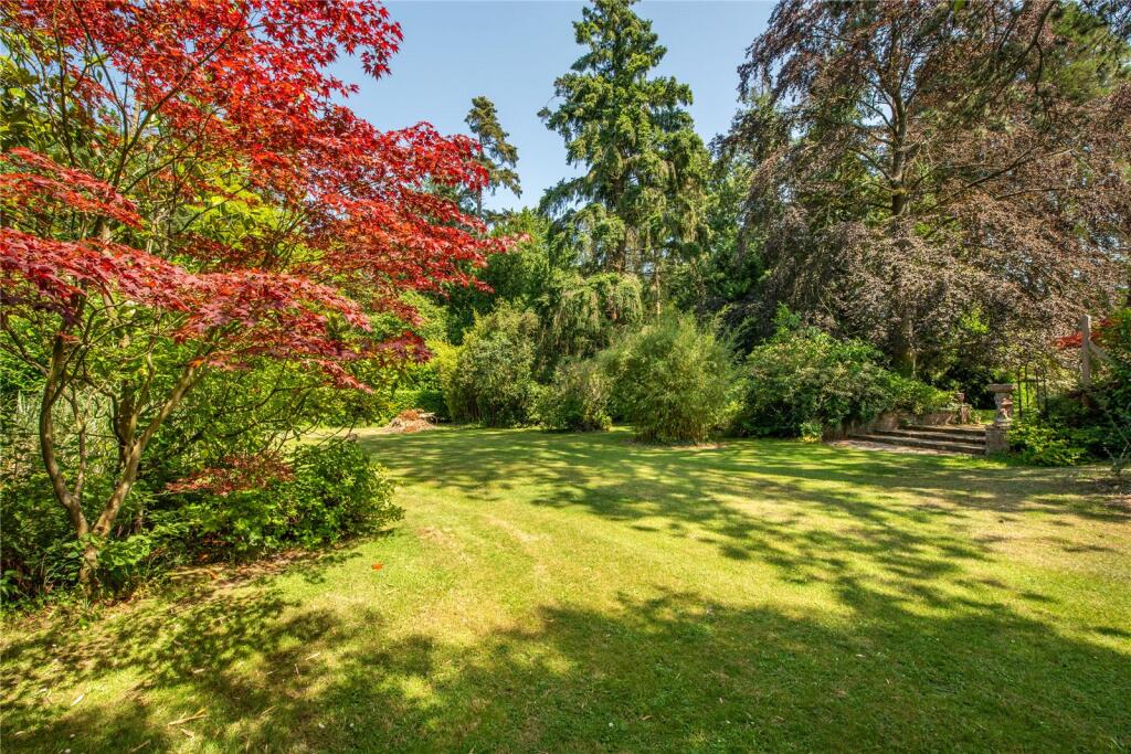 House in Redhill - View 5