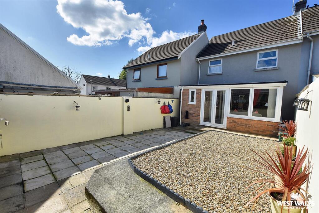 House in Johnston - View 4