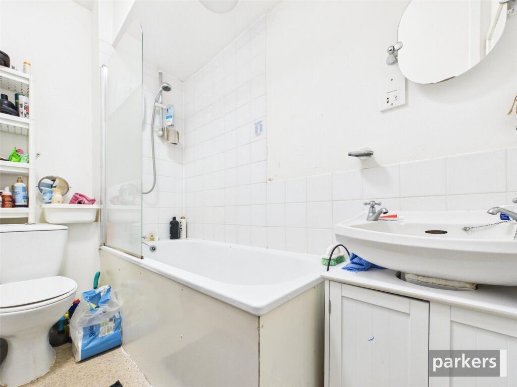 Apartment in Reading - More