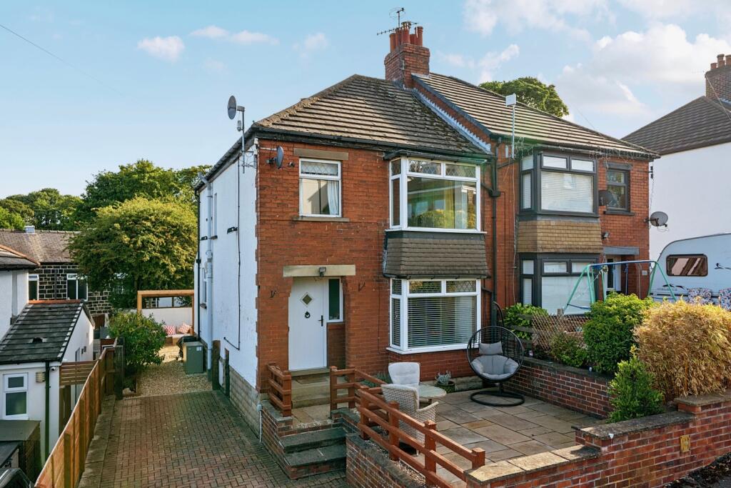 House in Leeds - View 2